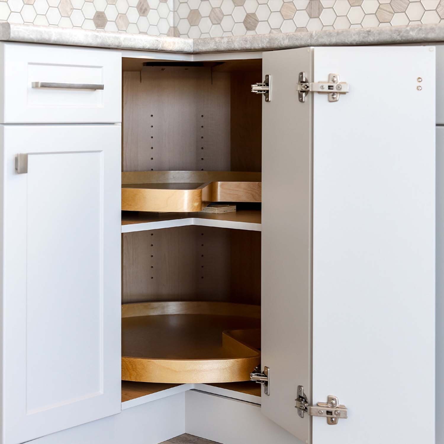 Corner lazy susan